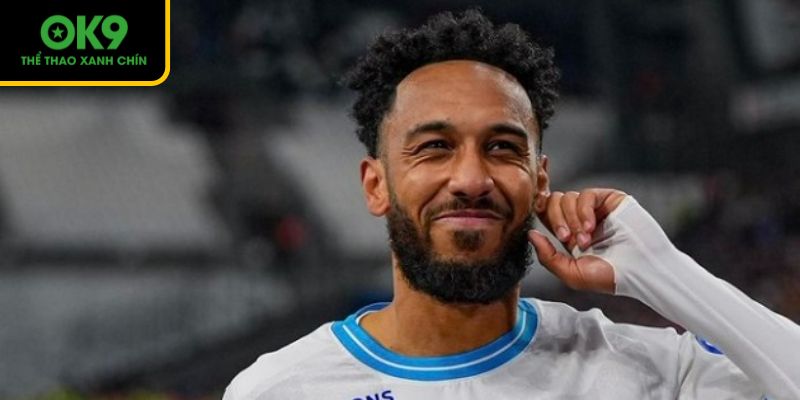 Aubameyang hứa hẹn sẽ gánh vác hàng công Marseille mùa này